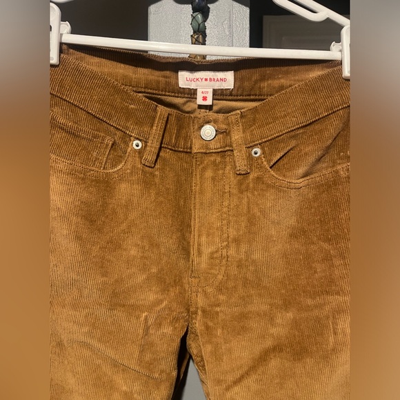 NWOT Women’s Lucky Brand High Rise Stevie corduroy bell bottoms size 4 - Picture 2 of 5